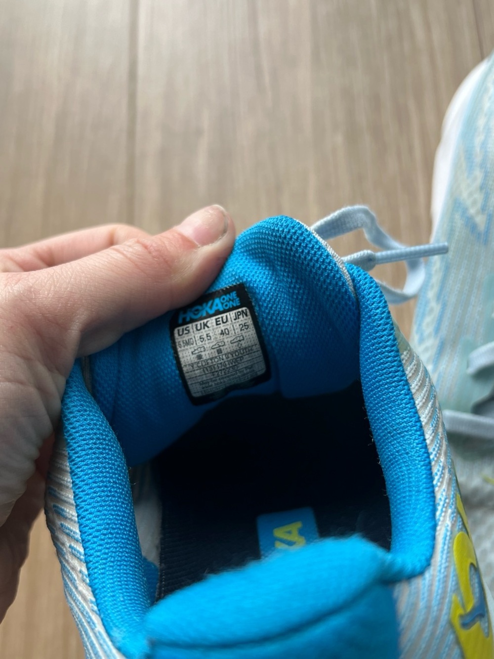 Hoka One One Clifton 6 aqua blue trainers size 6.5MD
#running #trailrunning - Picture 6 of 6